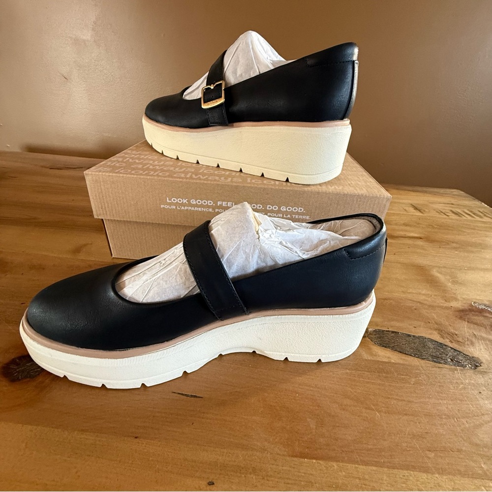Platform Mary Janes